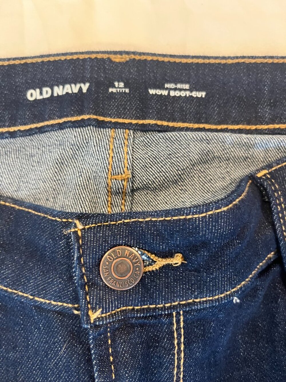 Old Navy WOW Bootcut Jeans Women's Mid Rise 12 Petite Dark Wash NWOT 12P - Picture 4 of 4